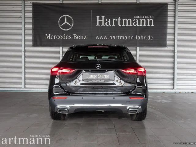 Mercedes-Benz GLA 180 Progressive