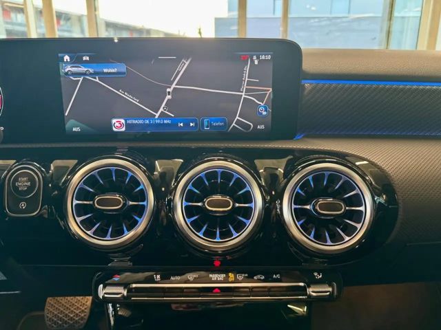 Mercedes-Benz A 180 A 180 d Progressive