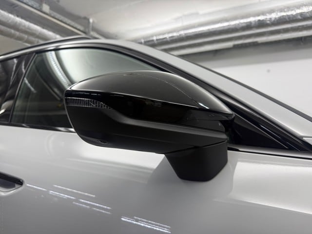 Audi A6 Avant Quattro S-Tronic