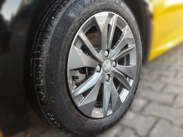 Peugeot E-208 Allure Pack