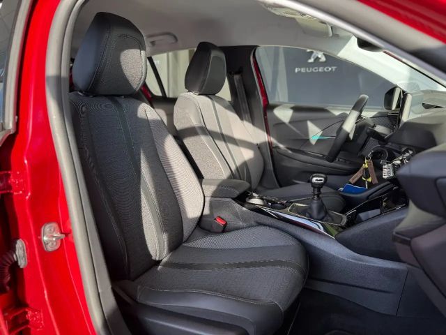 Peugeot 208 Allure Pack PureTech