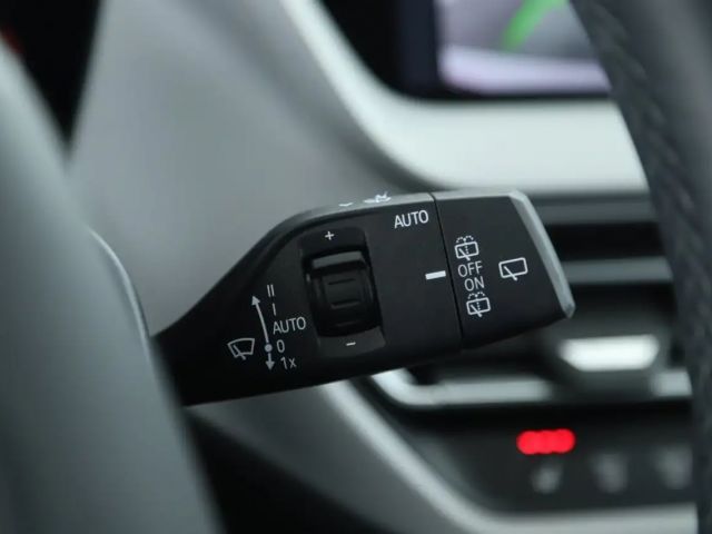 BMW 120 120d Advantage pakket Sedan xDrive