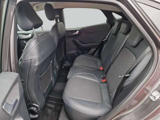 Ford Puma EcoBoost Titanium