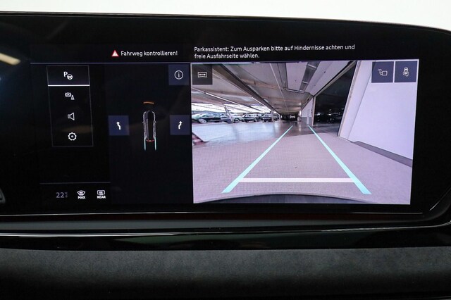 Audi A6 Avant Quattro S-Tronic