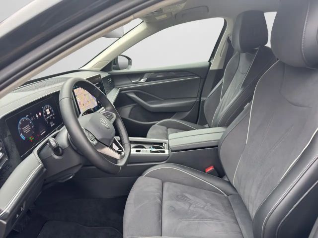 Volkswagen Passat 1.5 TSI Business DSG Variant