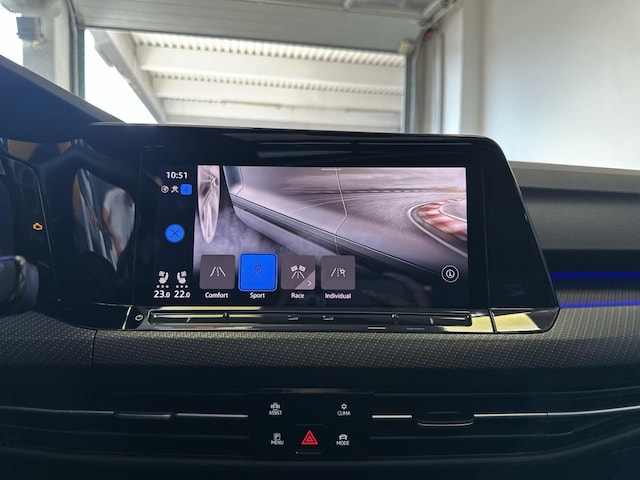 Volkswagen Golf 2.0 TSI DSG