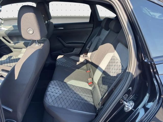 Volkswagen Taigo 1.5 TSI DSG IQ.Drive R-Line