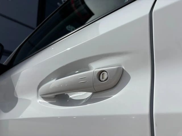 Peugeot 208 Allure Pack PureTech