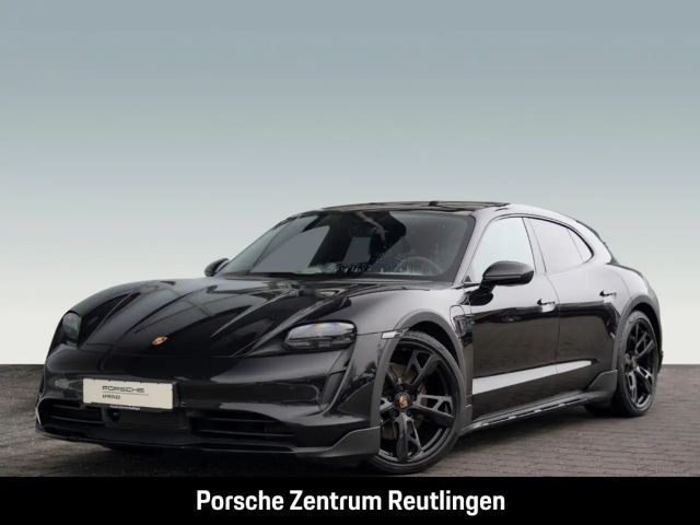 Porsche Taycan 4 Cross Turismo
