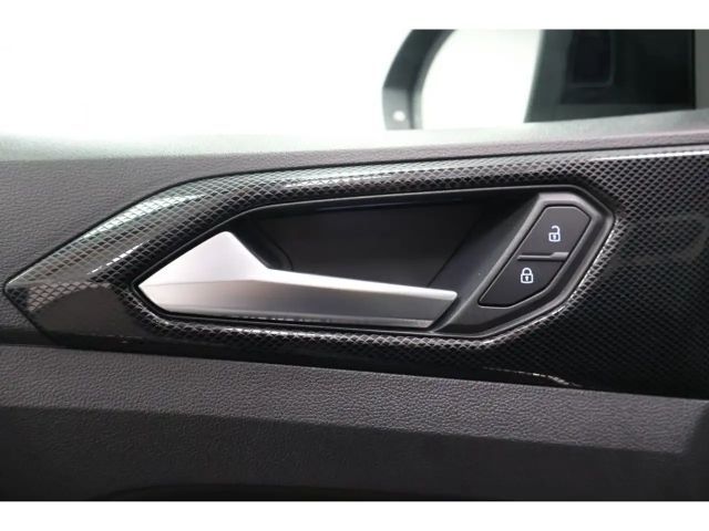 Volkswagen T-Cross 1.5 TSI DSG R-Line