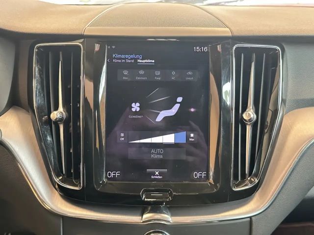 Volvo XC60 Momentum