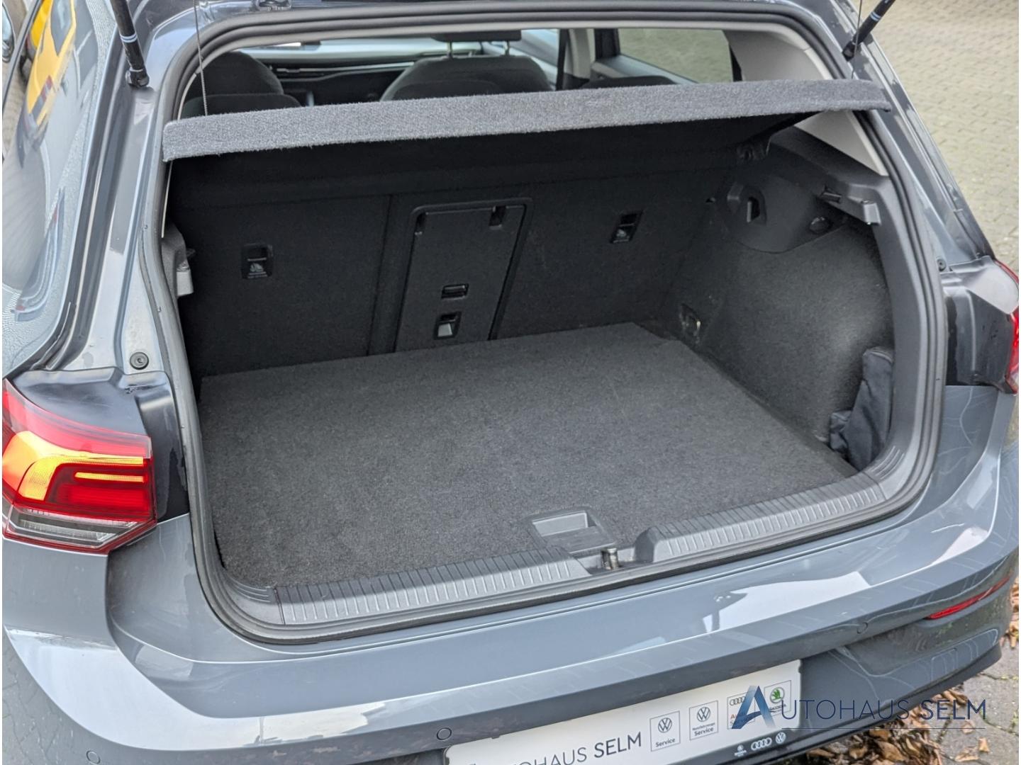 Volkswagen Golf 1.5 TSI Golf VIII Life