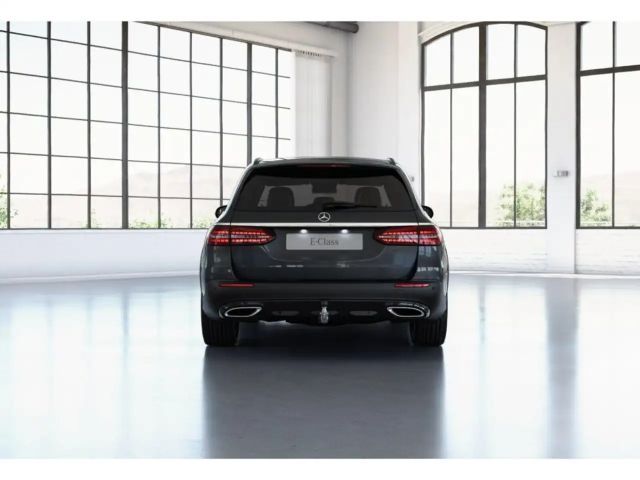 Mercedes-Benz E 200 4MATIC