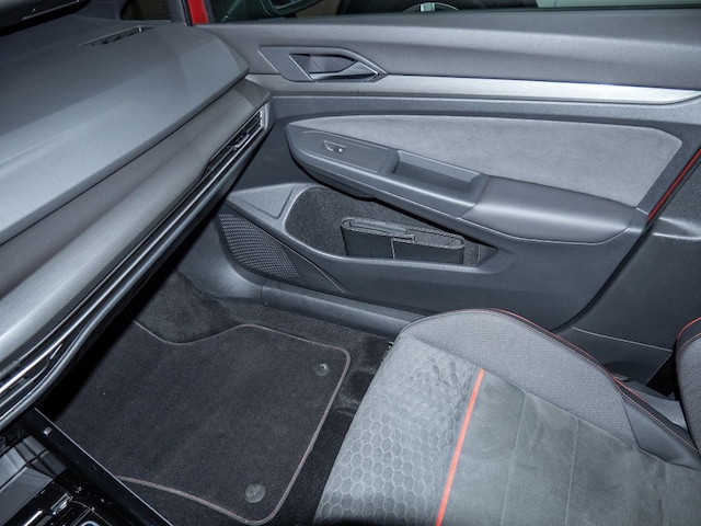 Volkswagen Golf 2.0 TSI GTI Golf VIII Style