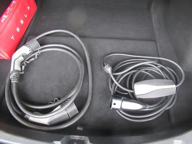 Tesla Model 3 58KW  *ACC *LED *Navi