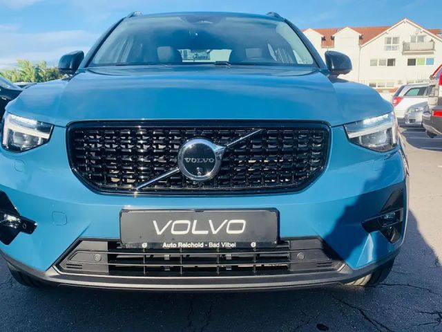 Volvo XC40 Dark Plus