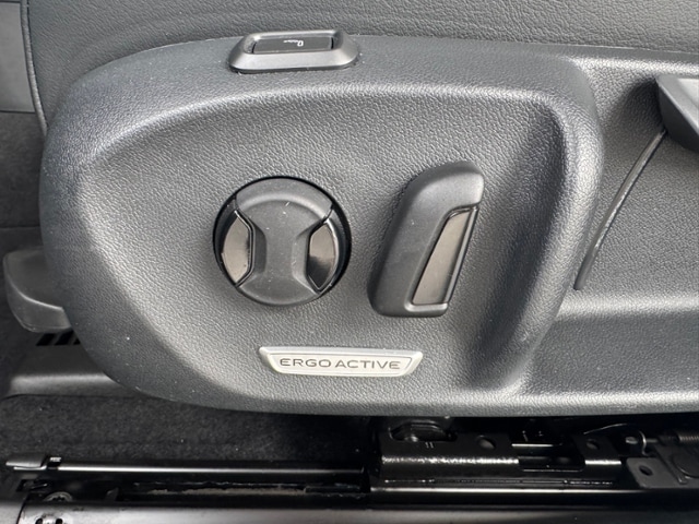 Volkswagen Passat 1.5 eTSI DSG Variant