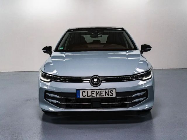 Volkswagen Golf 1.5 eTSI