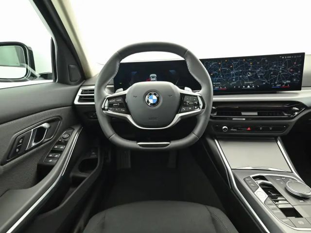 BMW 320 320d Sedan xDrive