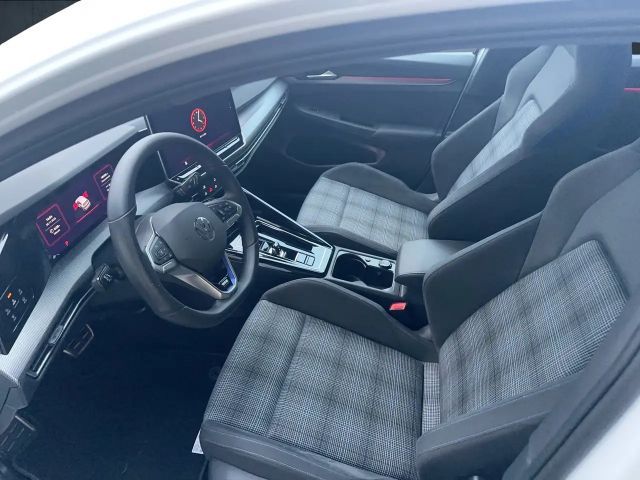 Volkswagen Golf DSG GTE eHybrid