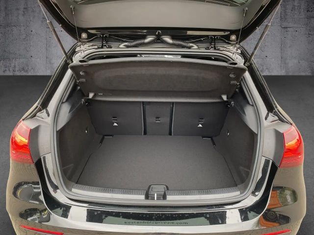 Mercedes-Benz A 200 A 200 d AMG Line