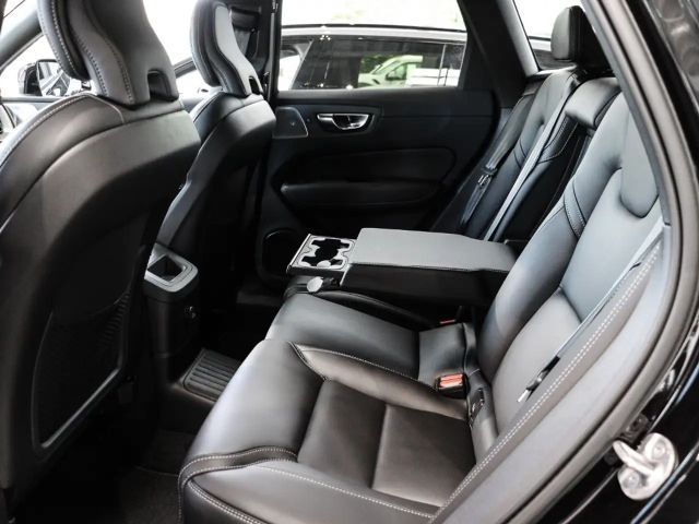 Volvo XC60 AWD Plus T6