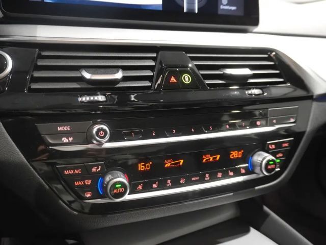 BMW 530 530d Sedan xDrive