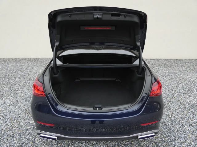 Mercedes-Benz C 200 AMG Line C 200 d Sedan