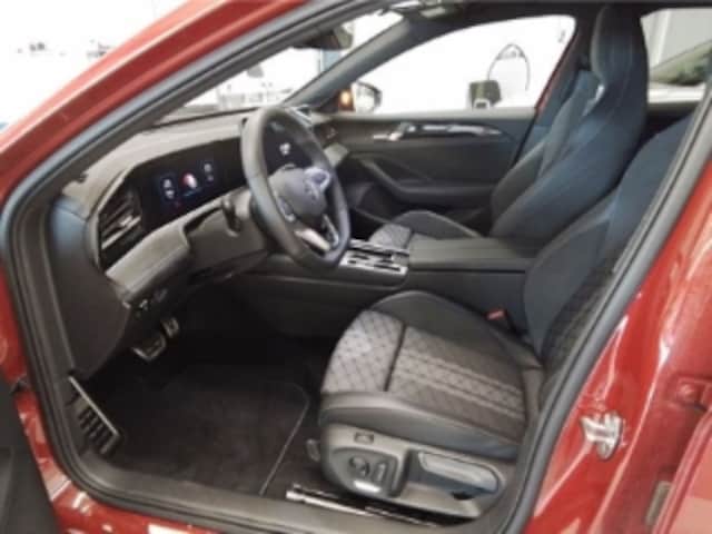 Volkswagen Passat 2.0 TSI DSG R-Line