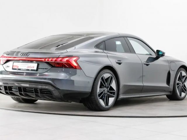 Audi RS e-tron GT B&O WäPu Matrix 360° HUD Massage