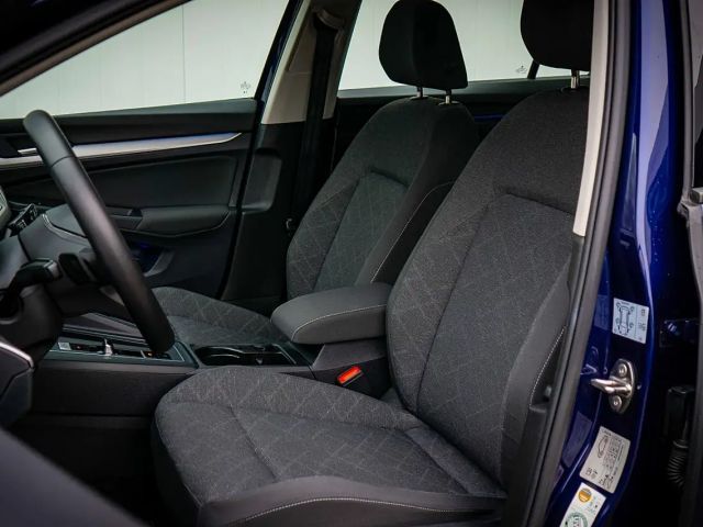 Volkswagen Golf DSG Life