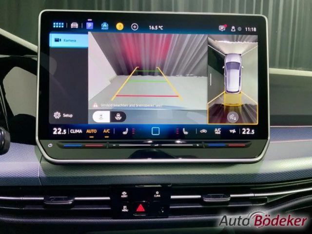 Volkswagen Golf 1.5 eTSI DSG