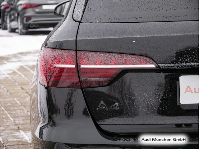 Audi A4 35 TFSI Avant S-Line S-Tronic