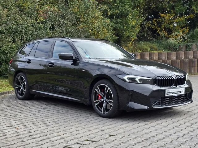 BMW 330 330e M-Sport Touring