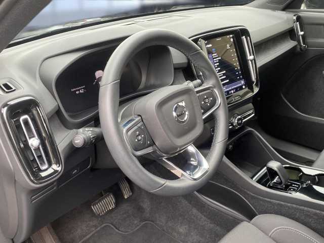Volvo XC40 XC40 Navi LED Klima Standhzg Einparkhilfe el. Fenster