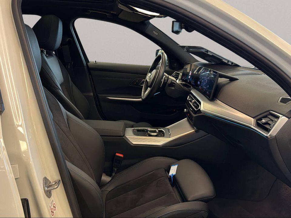 BMW 330 330e Sedan xDrive