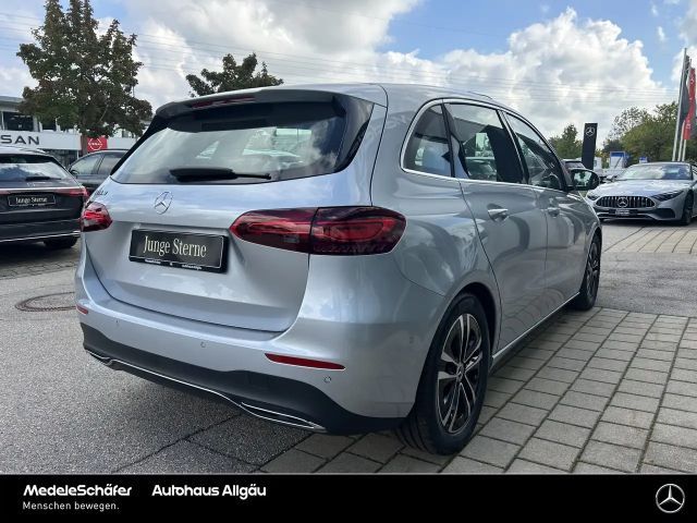 Mercedes-Benz B 200 Progressive