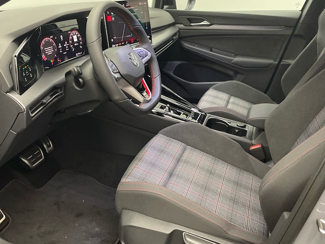 Volkswagen Golf DSG GTI Style