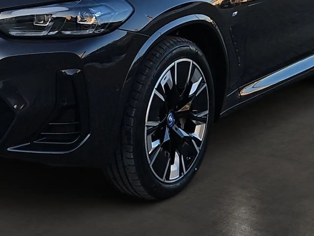 BMW iX3 Impressive iX3