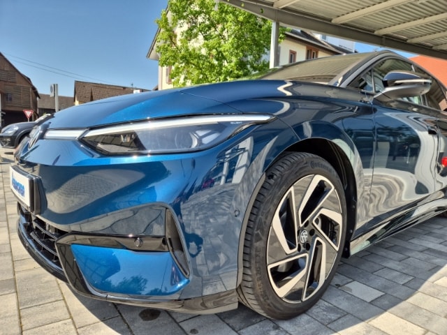 Volkswagen Tiguan 4Motion DSG R-Line