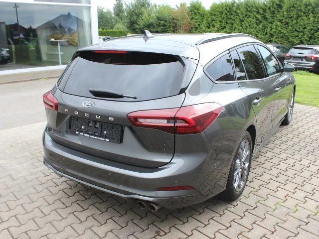 Ford Focus EcoBoost ST Line
