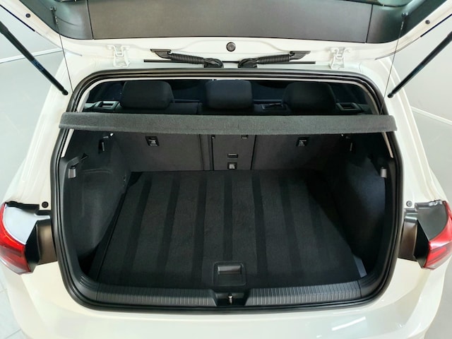 Volkswagen Golf 1.0 TSI Life