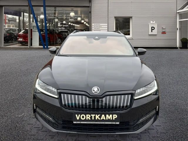 Skoda Superb Combi Sportline iV