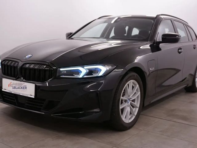 BMW 320 320e