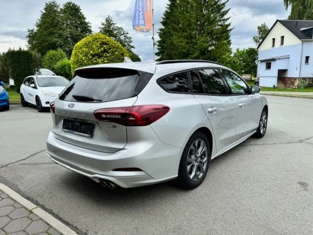 Ford Focus ST Line Wagon