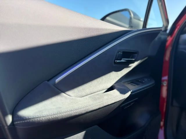 Toyota C-HR Hybride Lounge Plug-in