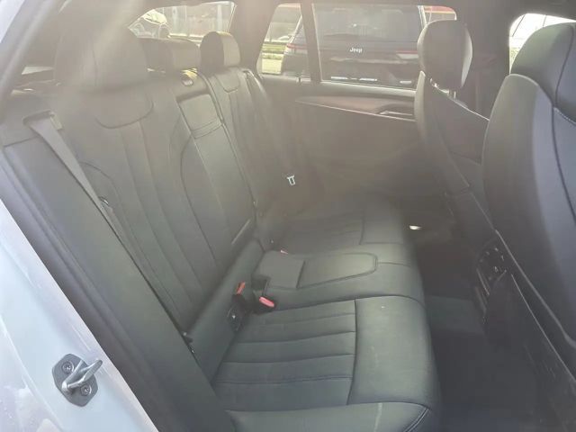 BMW 530 530e Touring xDrive