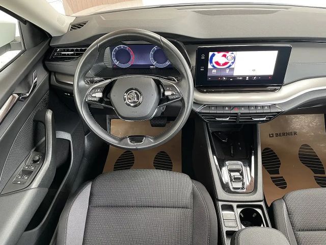 Skoda Octavia 2,0 TDI DSG-LED-AHV-VIRTUAL COCKPIT-SHZ-TEMPOMA...