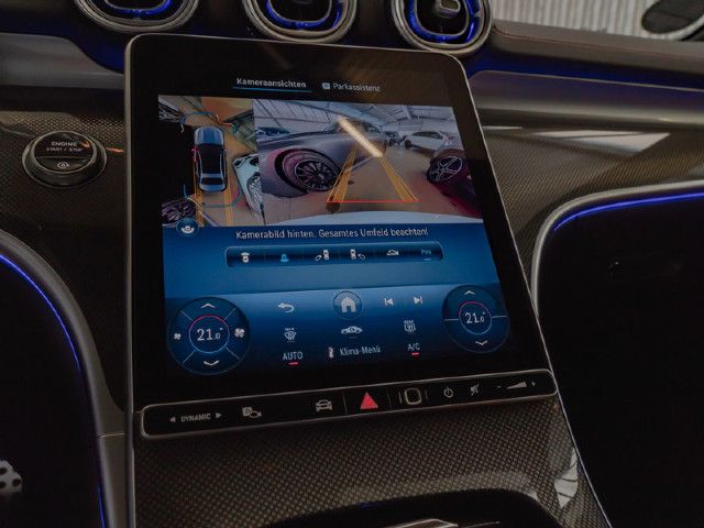 Mercedes-Benz C 200 AMG Line Sedan