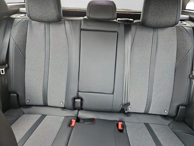 Peugeot 3008 Allure Pack EAT8 HDi